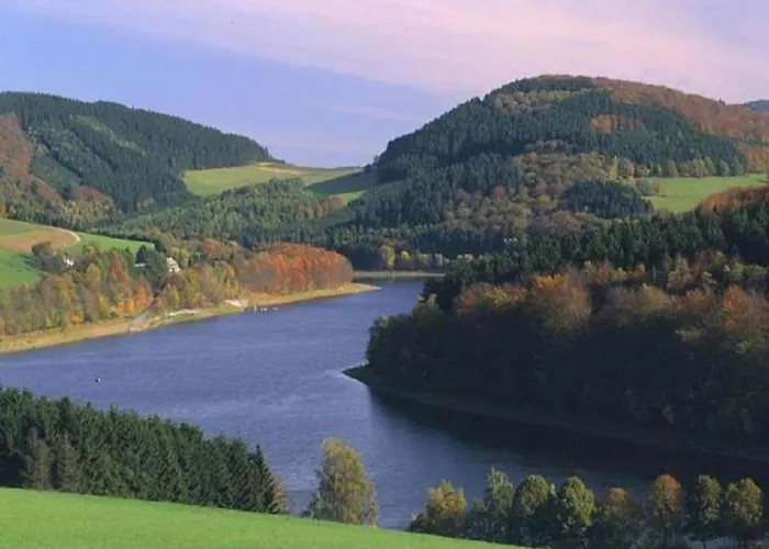 In The Rothaar Mountains 度假居 *